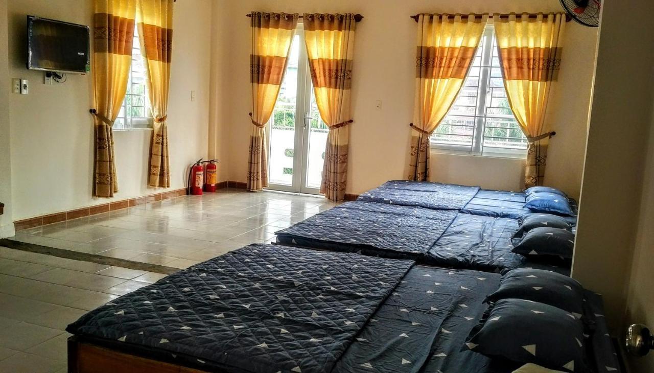 Отель Nha Nghi Kien An Хюэ Экстерьер фото